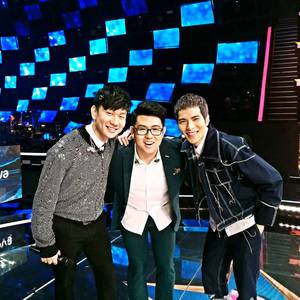 无码精品人妻一区二区三刘亦非
